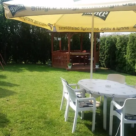 Piroska Apartmanhaz