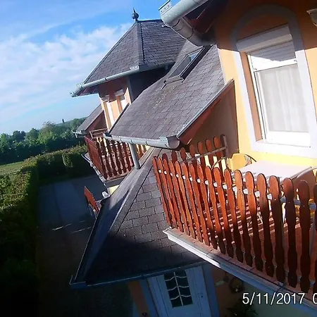 公寓 Piroska Apartmanhaz Hévíz