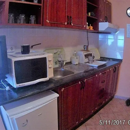Piroska Apartmanhaz Hévíz