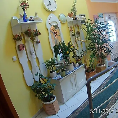 Piroska Apartmanhaz 公寓 Hévíz