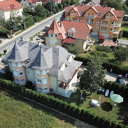 Piroska Apartmanhaz